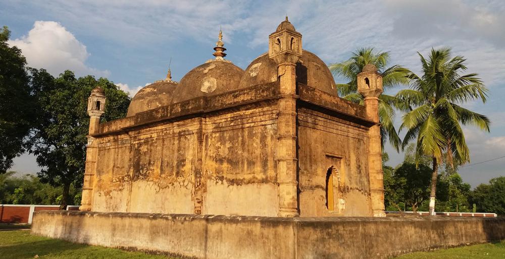 Nayabad Mosque History and Travel Guide. 